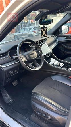 Jeep Grand Cherokee L